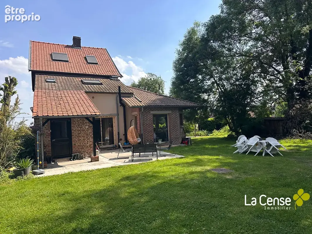Maison à NOMAIN