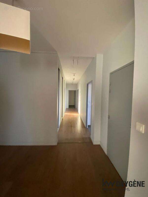 Appartement à BEZIERS