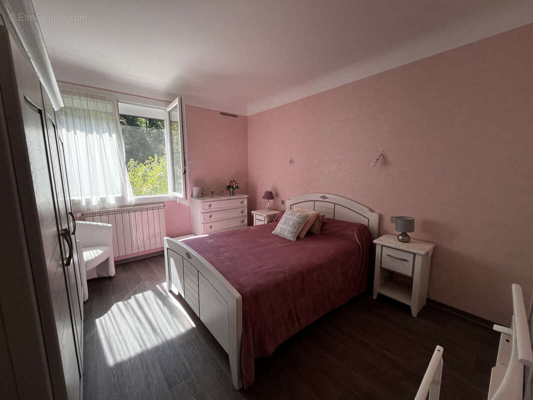 Maison à VILLEFRANCHE-DE-ROUERGUE