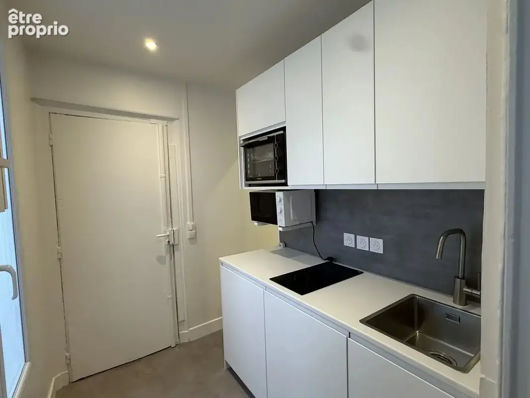 Paris 2ème – Montorgueil - Studio modulable en 2 pièces – refait à neuf -  28,58 m² - 345 000 euros - photo 5