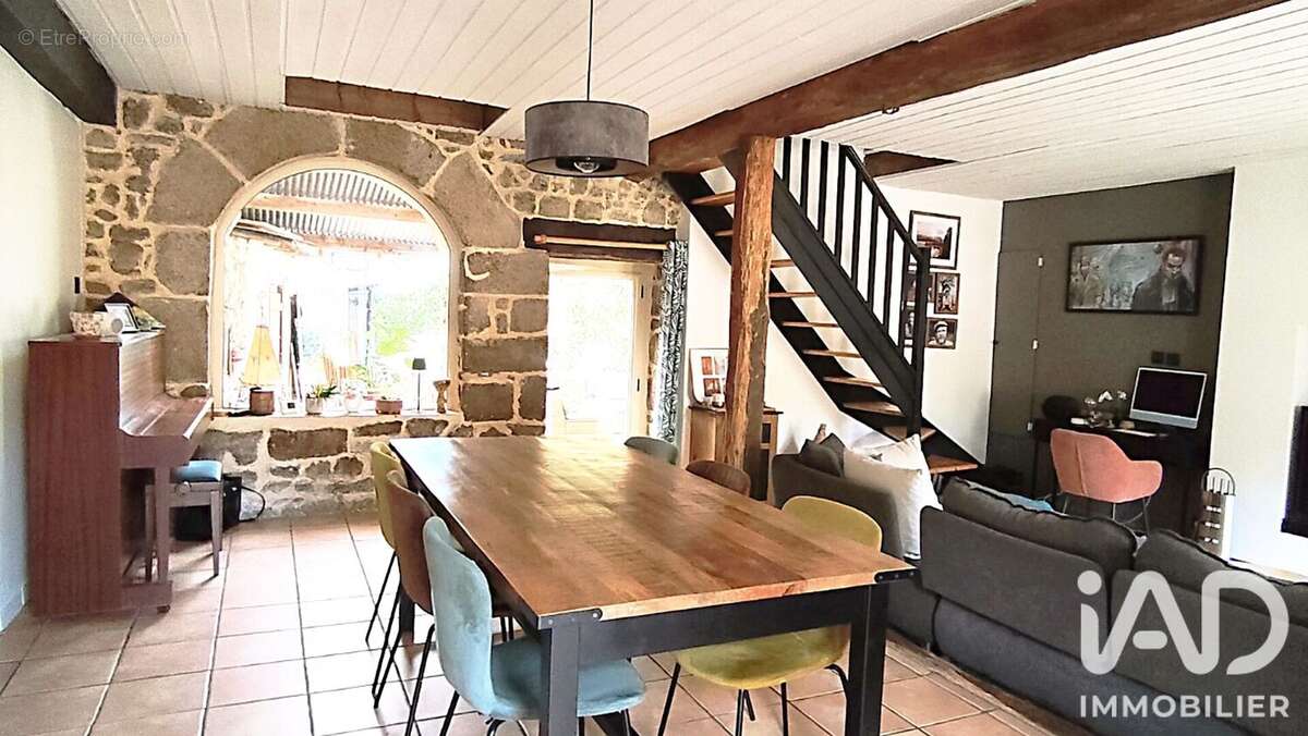 Maison 127 m² à Saint-Ouen-Des-Alleux  - photo 7