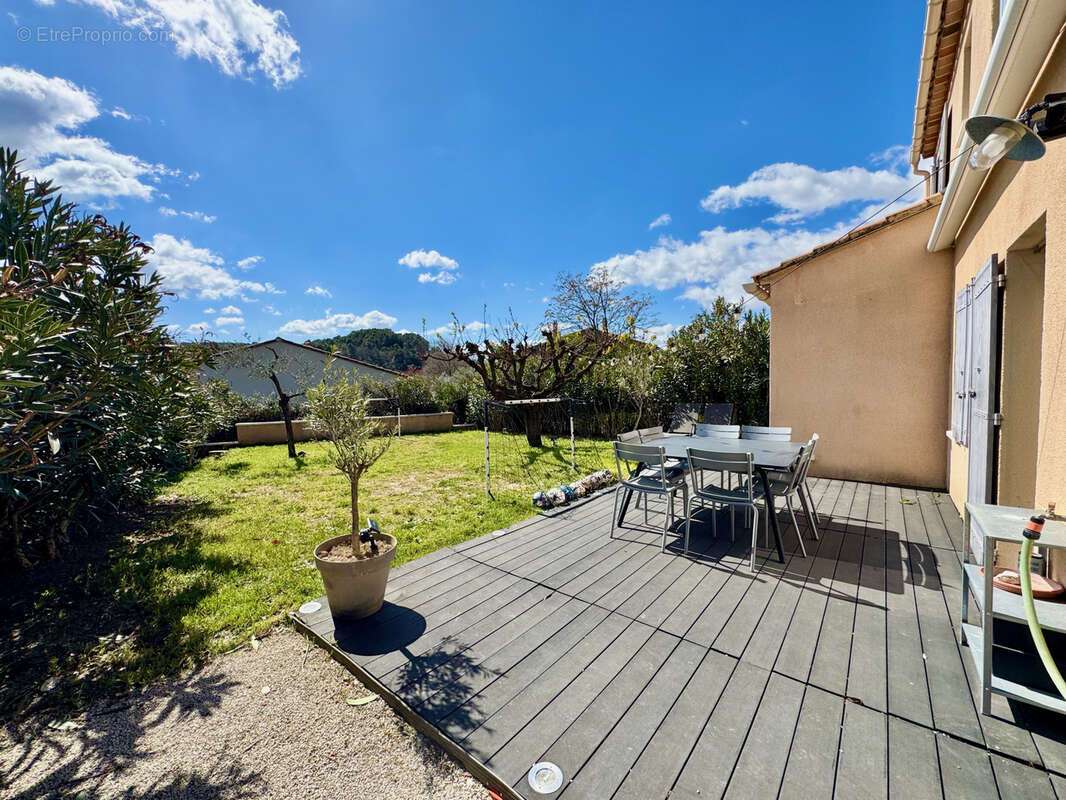 Maison à VAISON-LA-ROMAINE