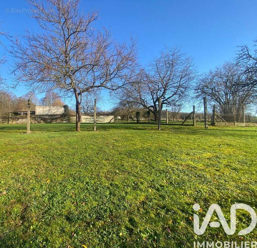 Photo 2 - Terrain à SABLONNIERES