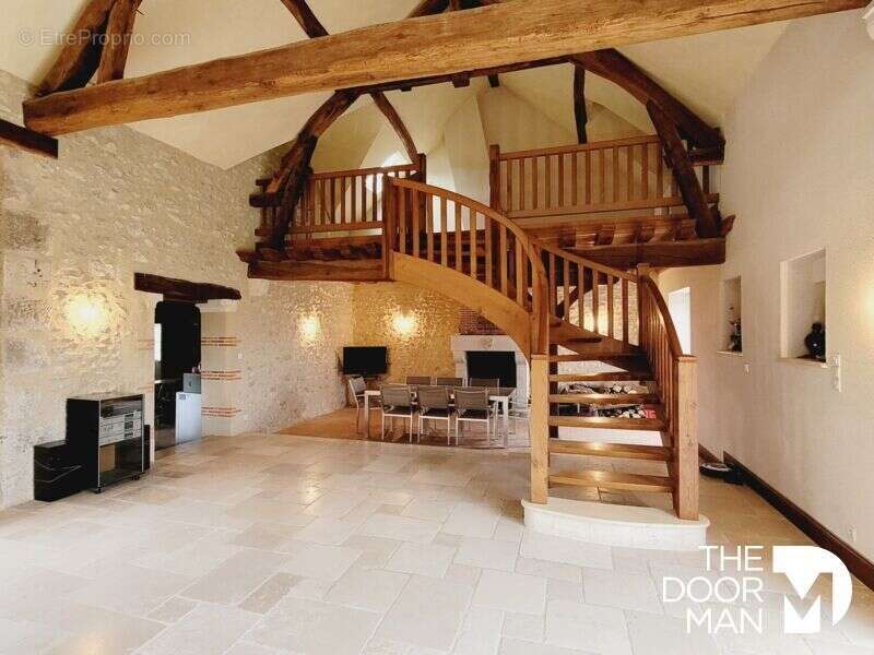 Maison à MONT-PRES-CHAMBORD