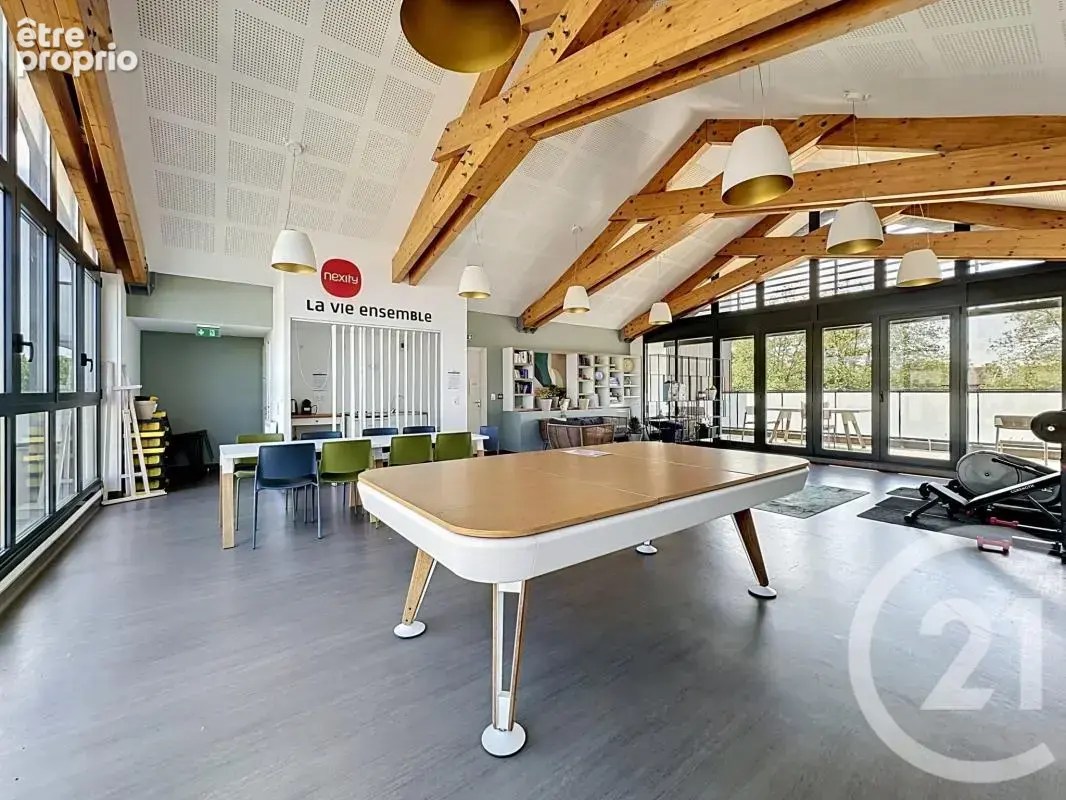 Appartement 60 m² à Saint-Priest  - photo 15
