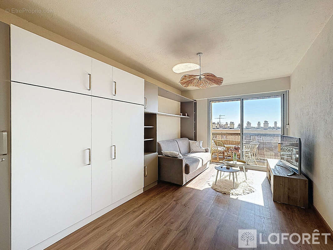 Appartement à ROQUEBRUNE-CAP-MARTIN