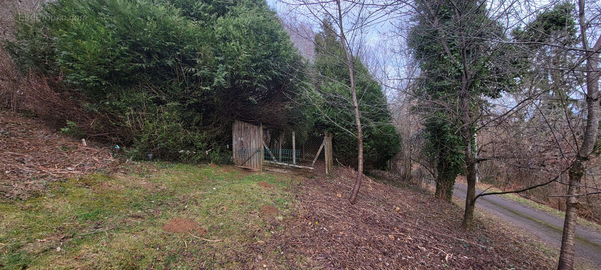 Maison mitoyenne des années 30 avec vue dégagée sur la campagne - photo 3