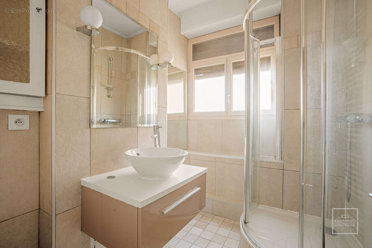 Appartement à LYON-7E