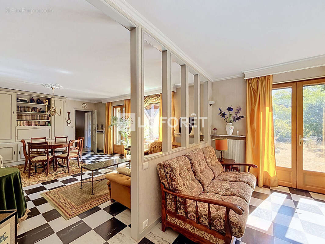 Maison Saint Michel Sur Orge 6 pièce(s) 137 m2 - photo 3