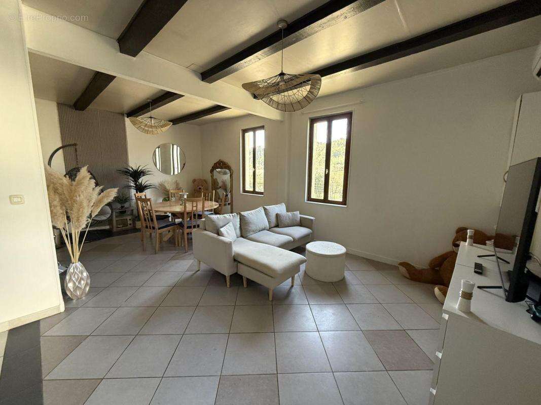 Maison à AIGUES-VIVES