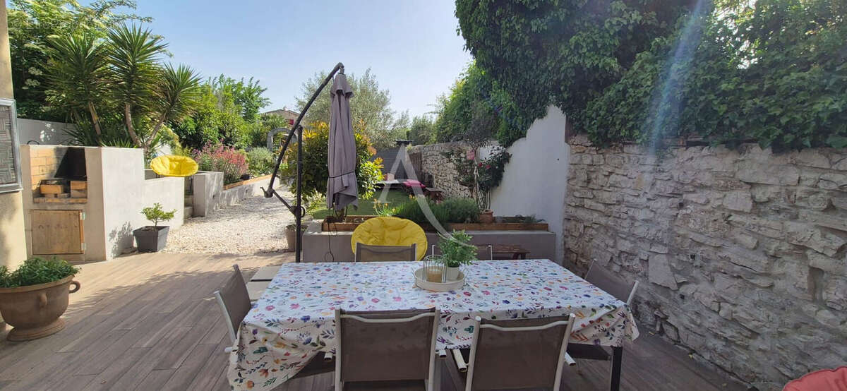 Maison à COURNONTERRAL