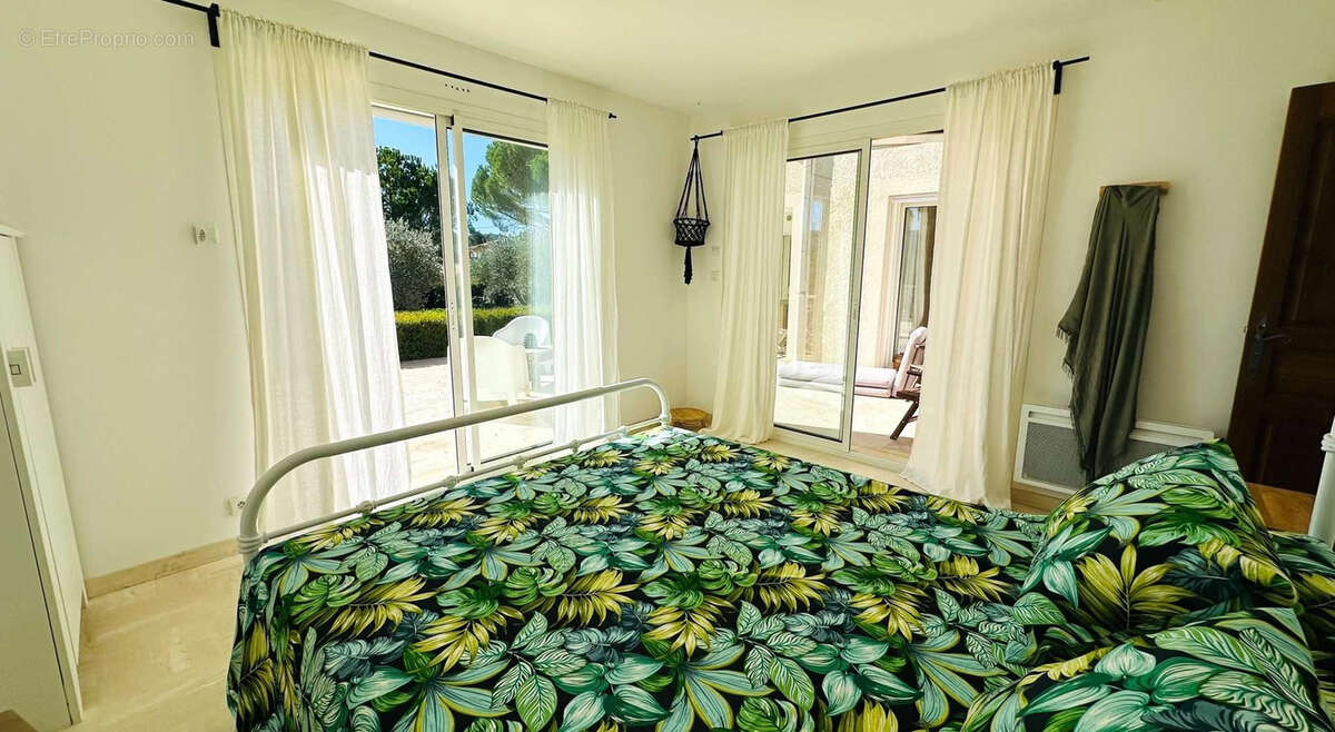 Maison à VAISON-LA-ROMAINE