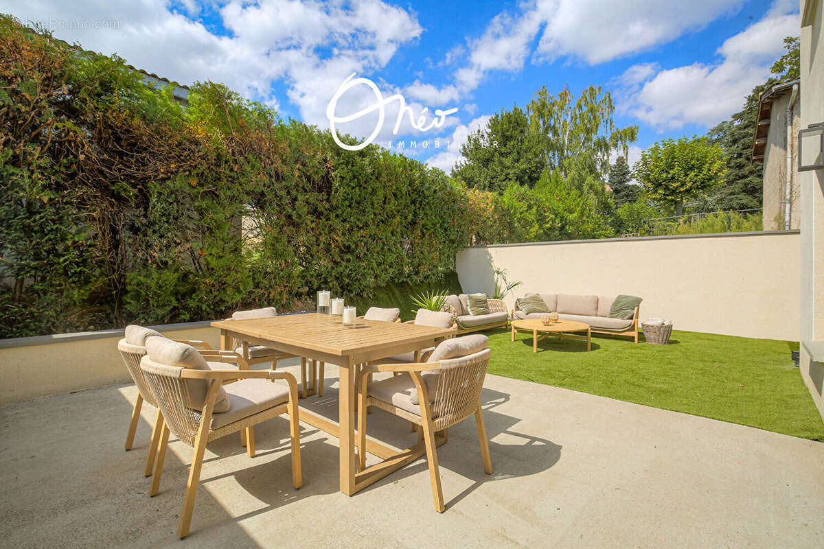 Maison à CHONAS-L&#039;AMBALLAN