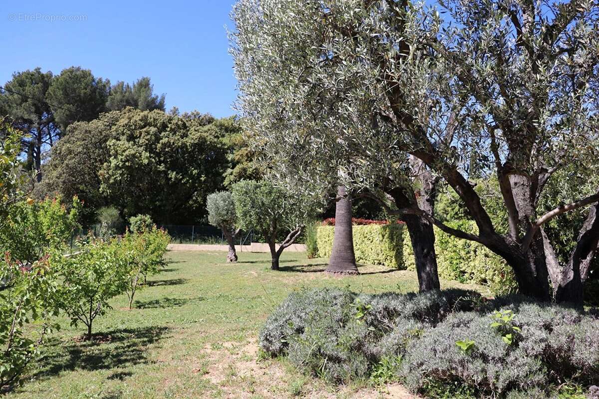 Maison à LA CADIERE-D'AZUR