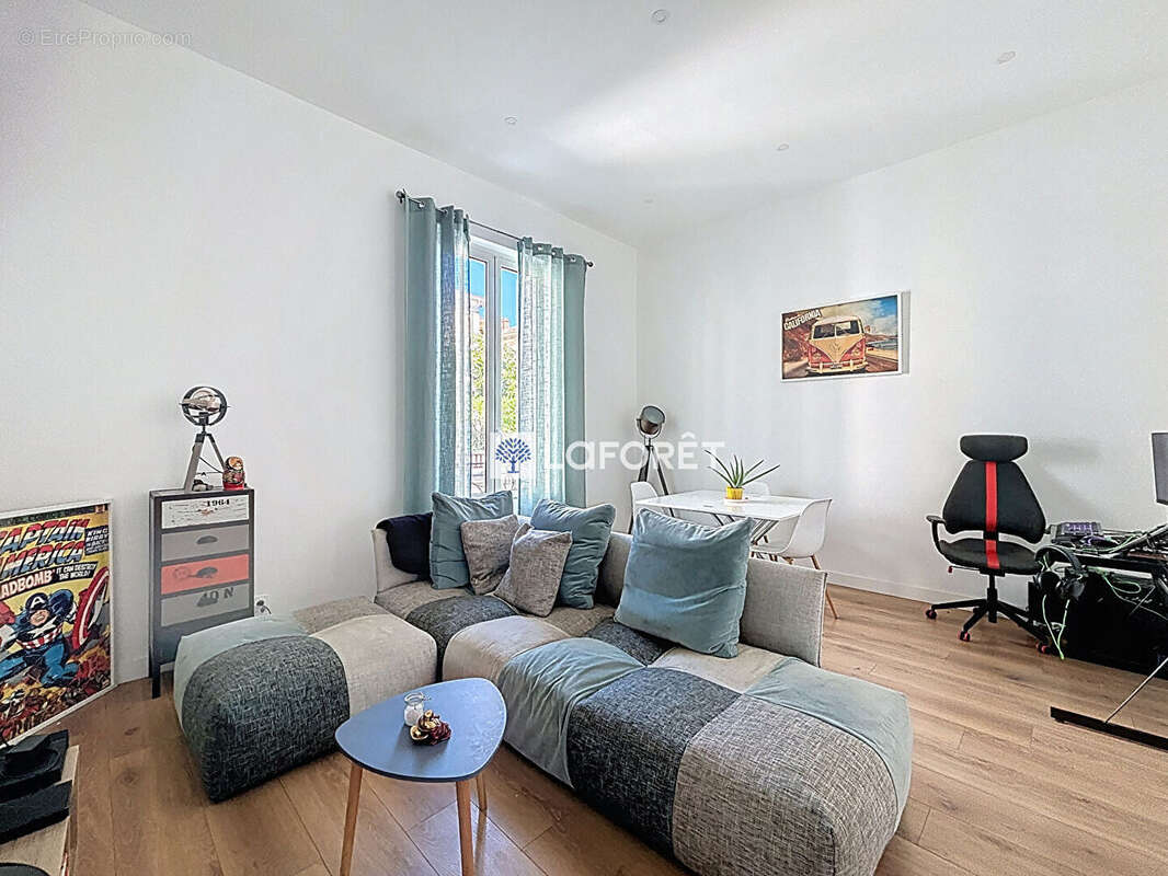 Appartement à MENTON