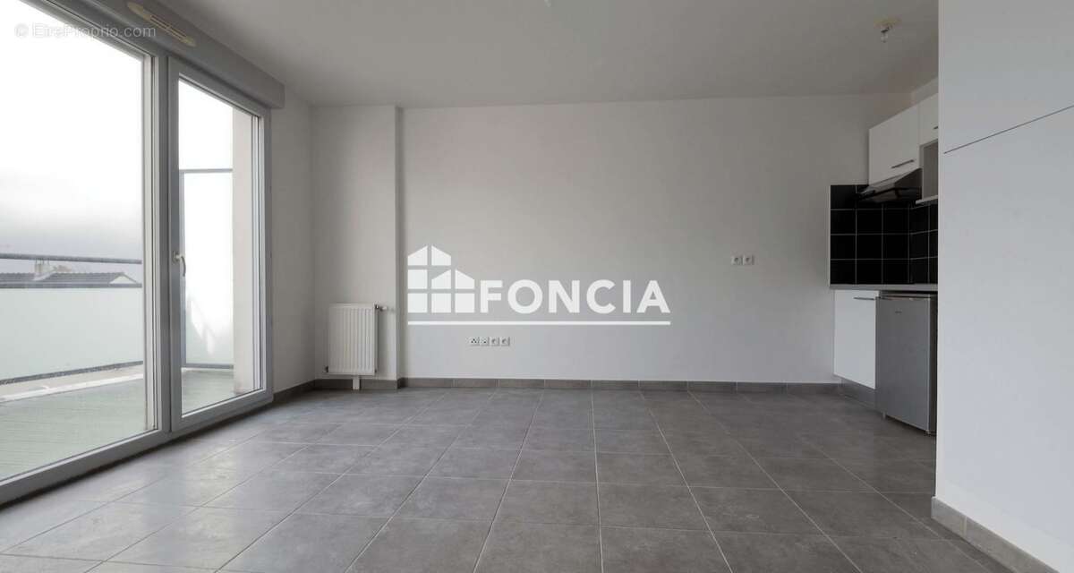 Appartement à QUINCY-SOUS-SENART