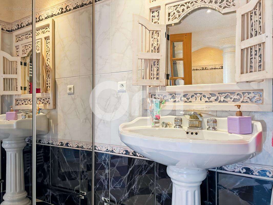 Maison à EMALLEVILLE