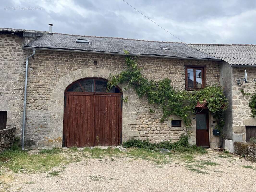 Belle maison de quatre chambres dans un environnement paisible - photo 14