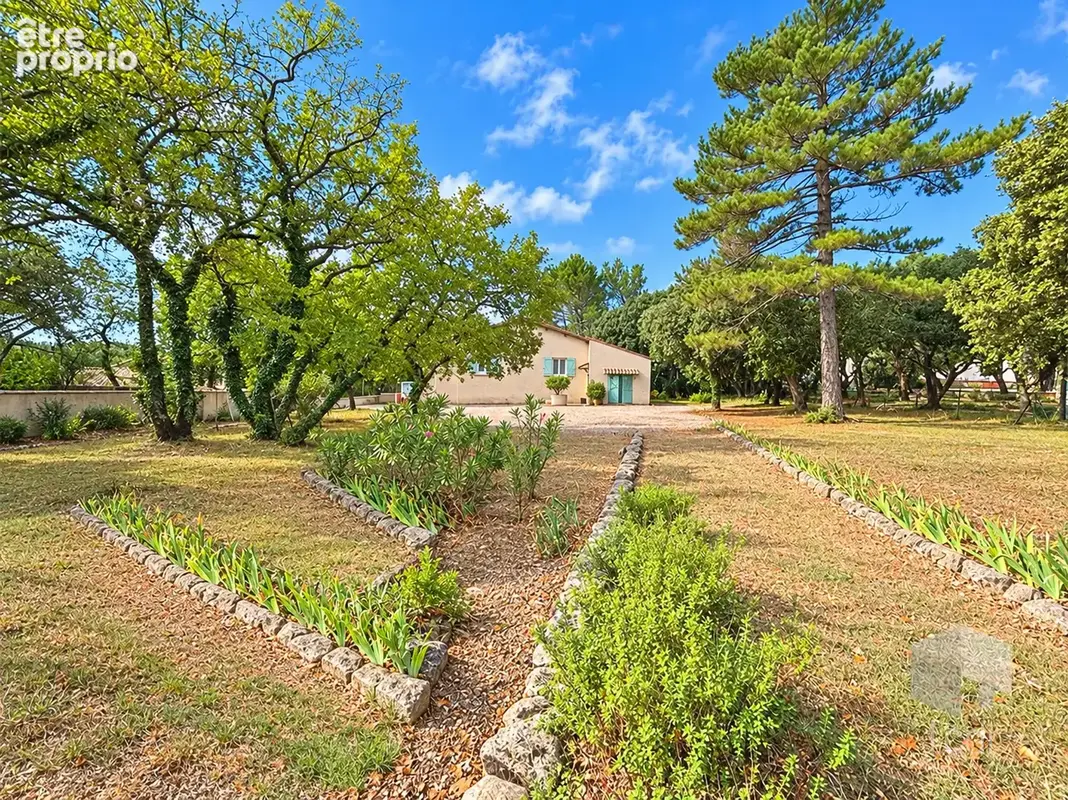 GRIGNAN, maison de plain pied de 150 m2 - photo 14