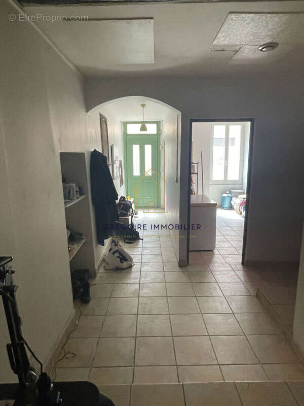 Appartement à LA TOUR-D'AIGUES