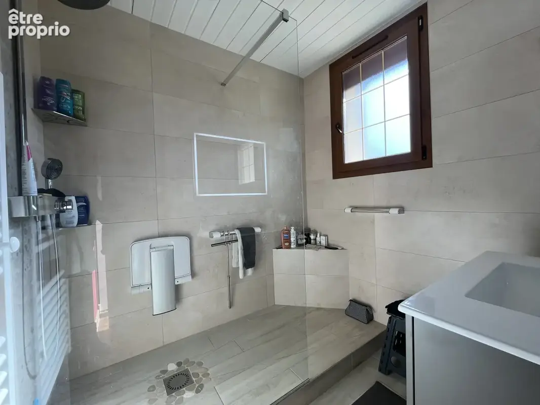 Centre Vergt   Maison de caractère avec piscine - photo 13