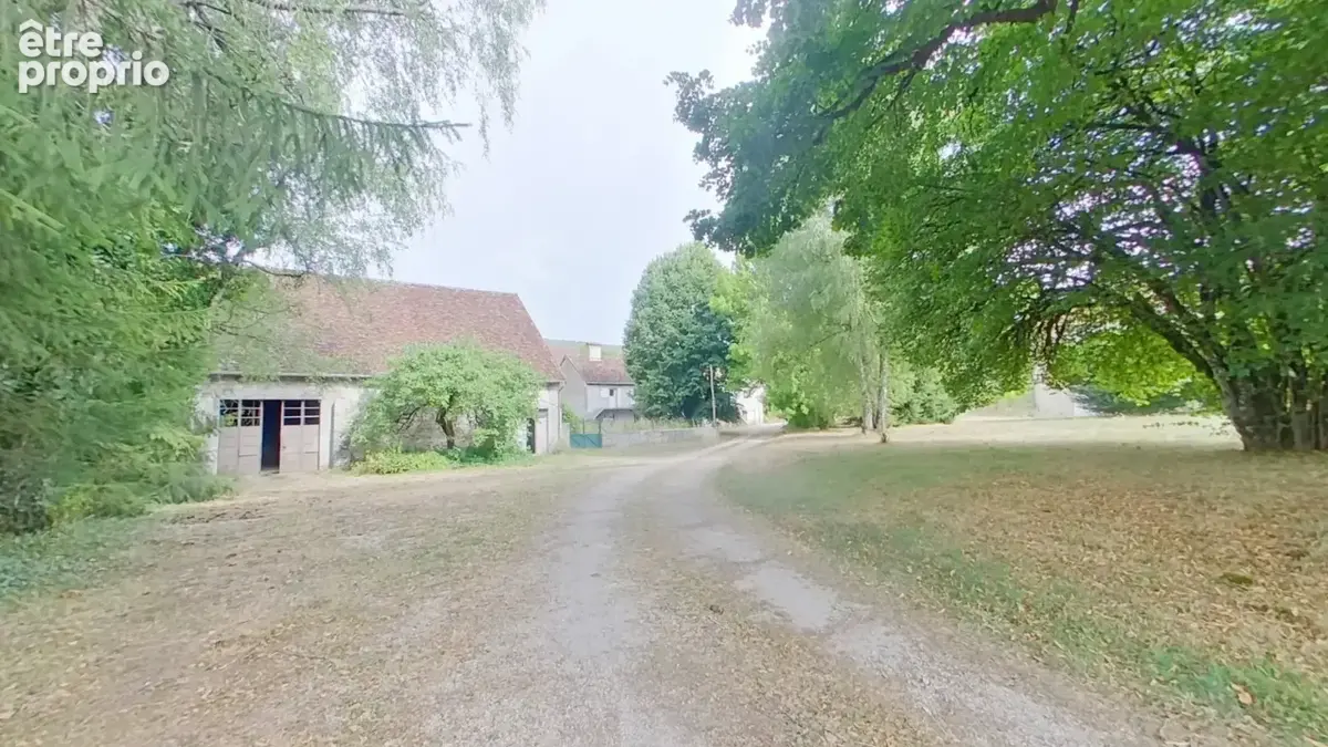 Ensemble immobilier au bord de la rivière d'Ain - photo 5