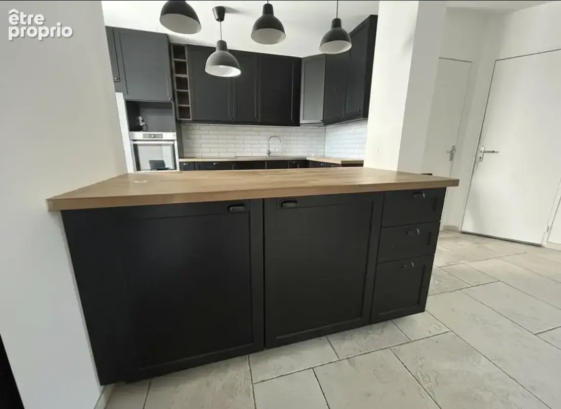 Maison 117 m² à Saint-Denis-En-Val  - photo 2