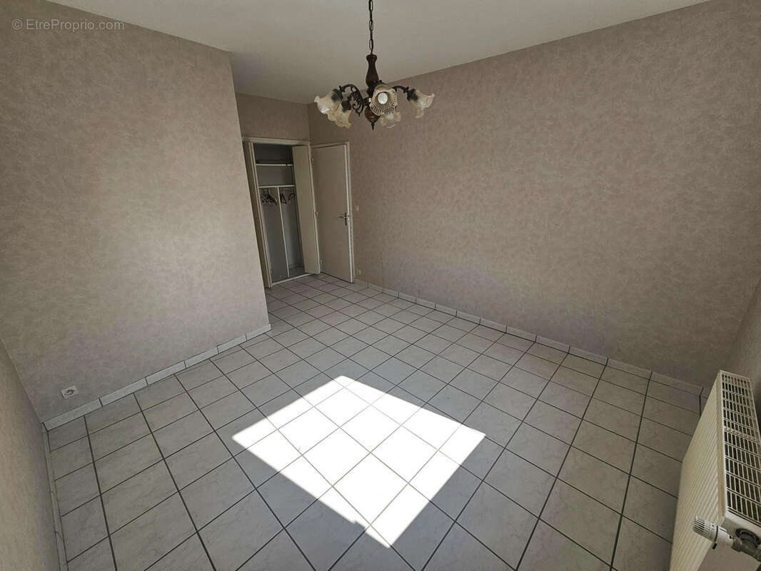 Appartement à SAINTE-SIGOLENE