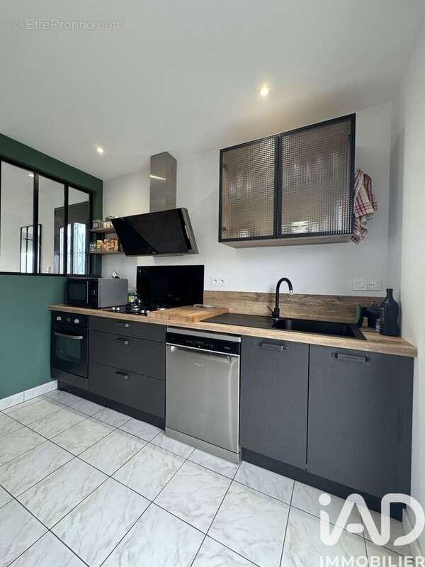 Photo 4 - Maison à LA CHAPELLE-SAINT-URSIN