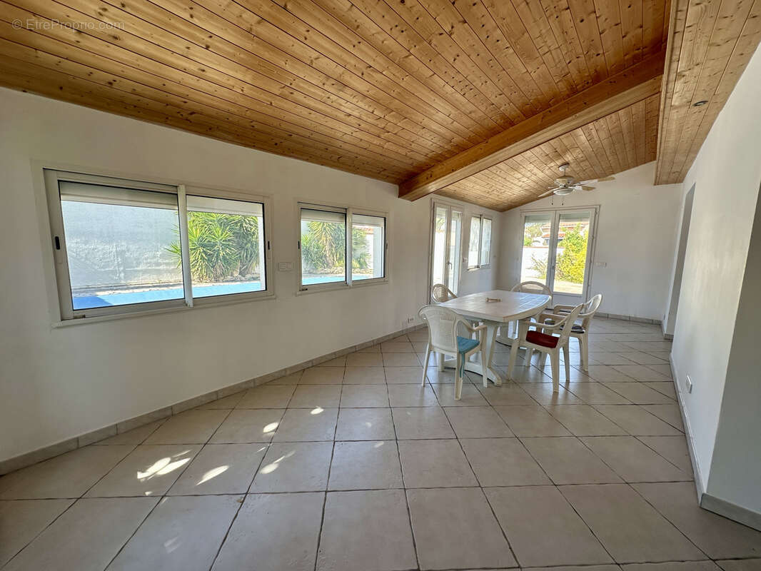 Maison à SAINT-CYPRIEN