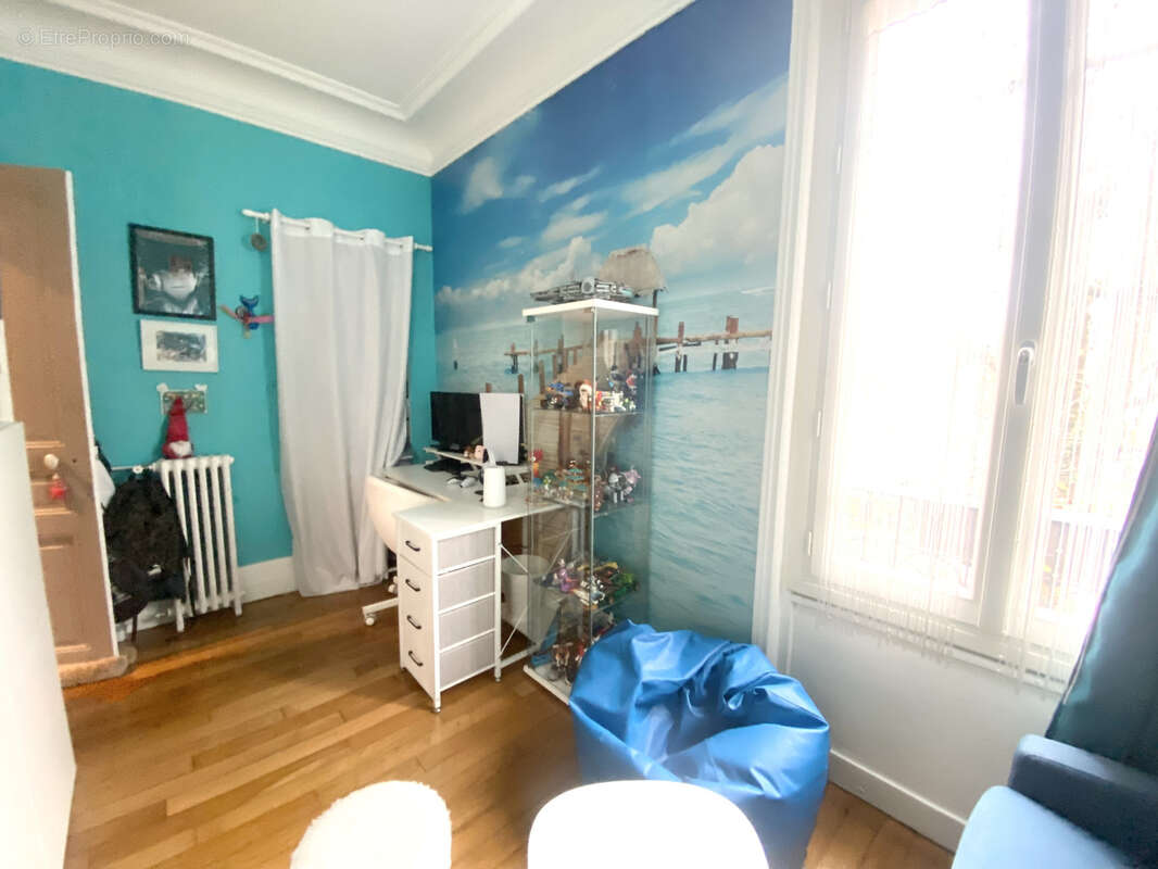 Appartement à LE RAINCY