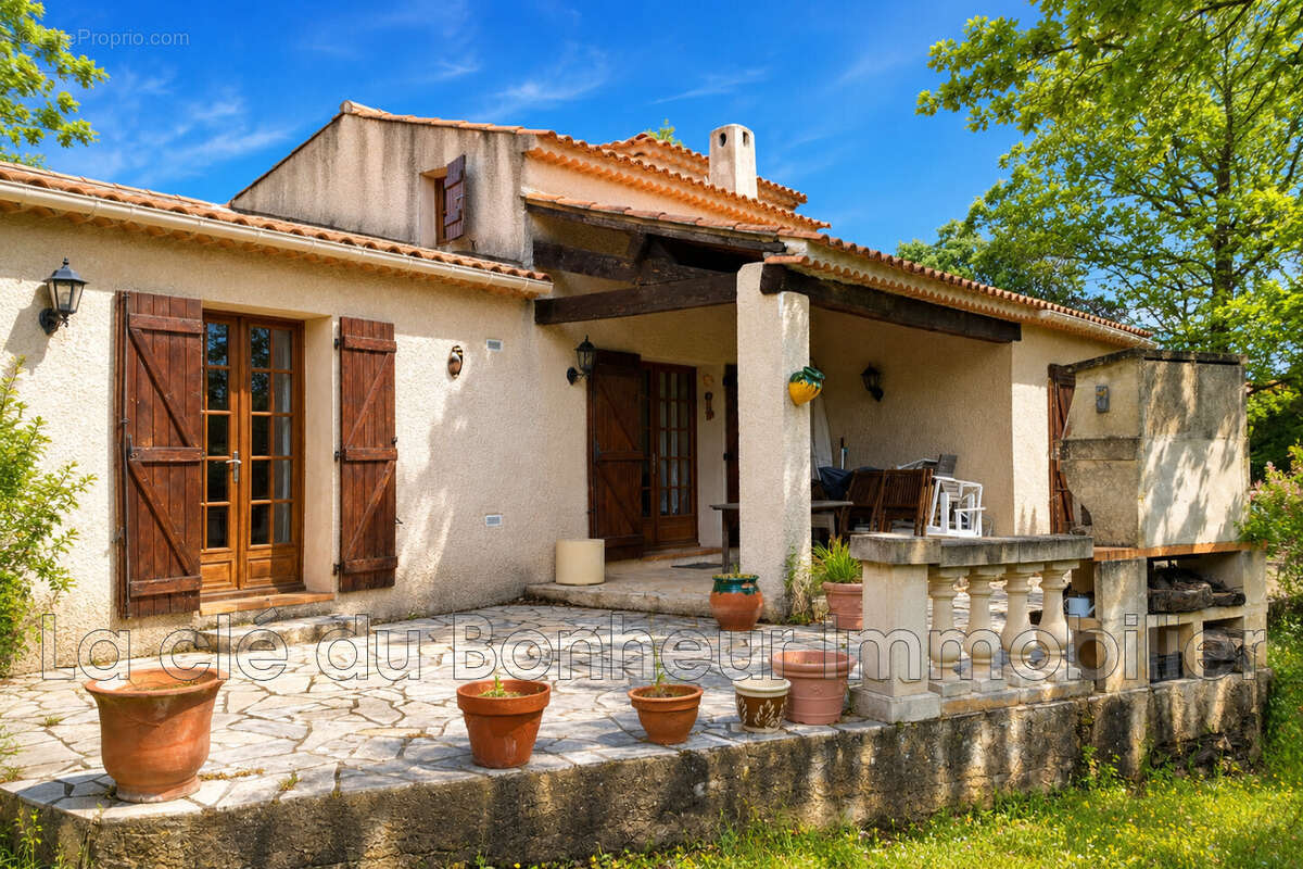 Maison à REGUSSE