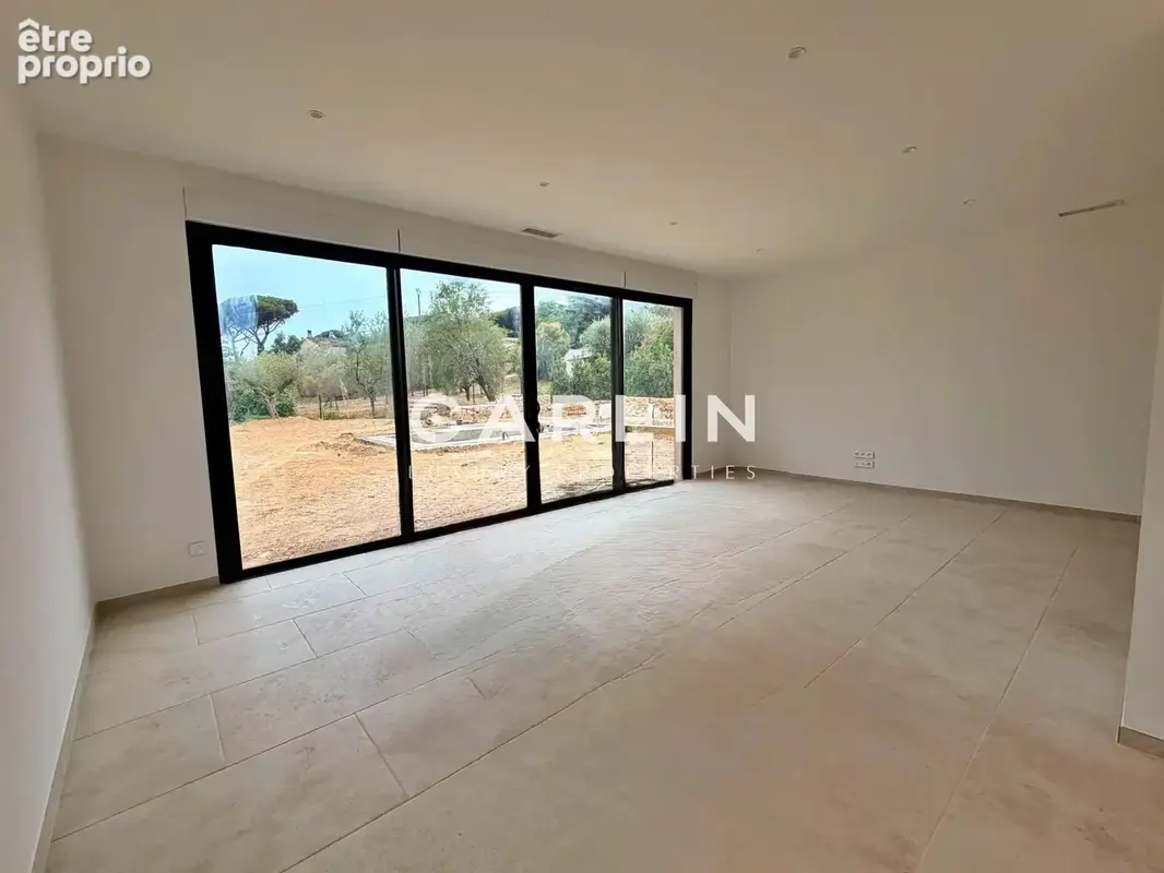 Villa dans la campagne ramatuelloise - photo 3