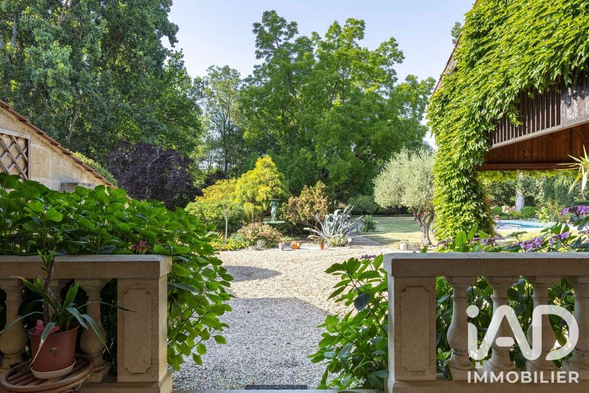Photo 3 - Maison à IZON