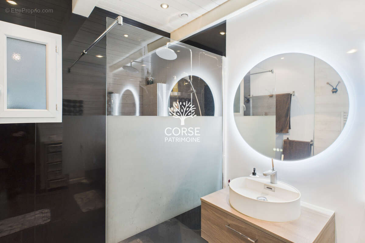 Maison à PORTO-VECCHIO