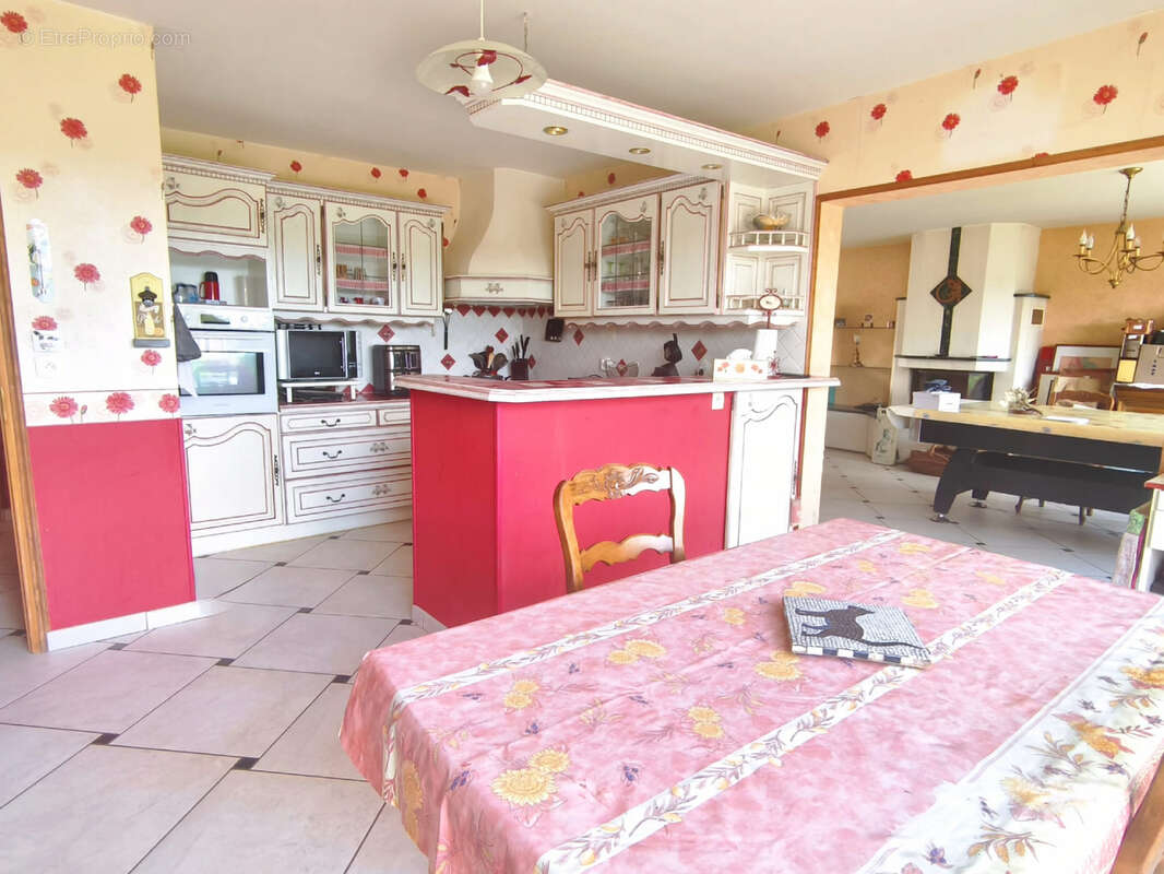 Maison à NORDAUSQUES