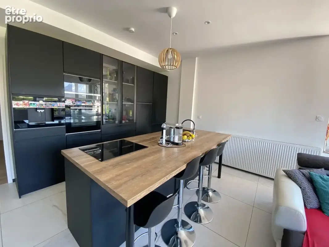 Saint-Martin-d'Hères   T4 91,59 m2 entièrement rénové, 3 chambres + bureau, terrasse 27 m2 vue dégagée - photo 2