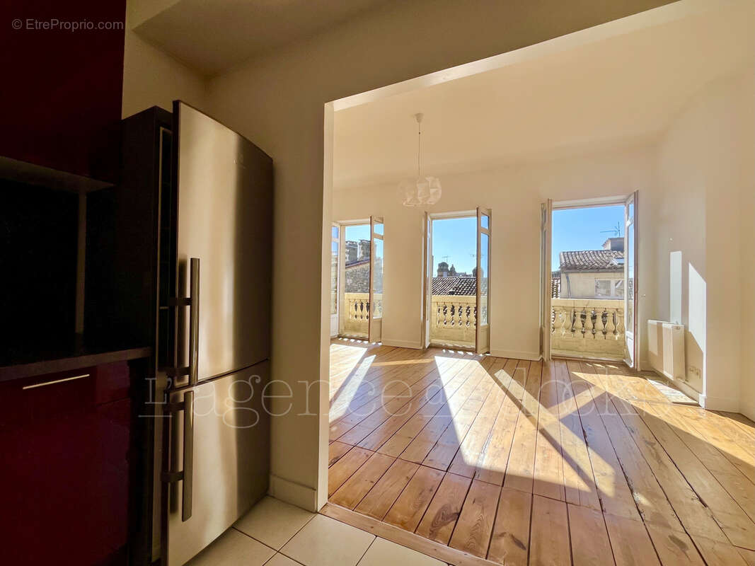 Appartement à BORDEAUX