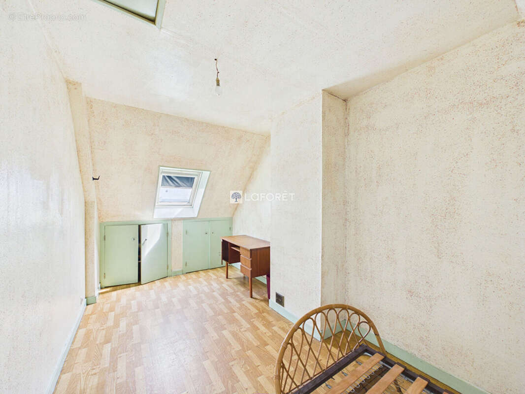 Maison Plozevet 8 pièce(s) 106 m2 - photo 15