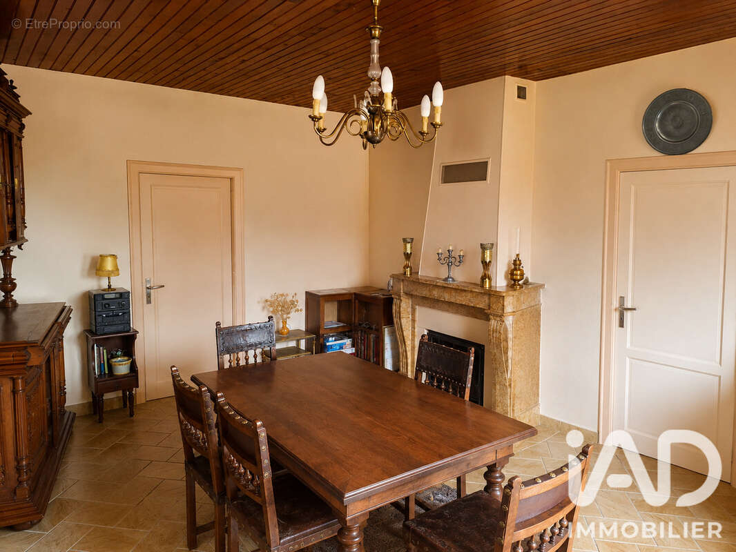 Maison 119 m² à Fretterans  - photo 5