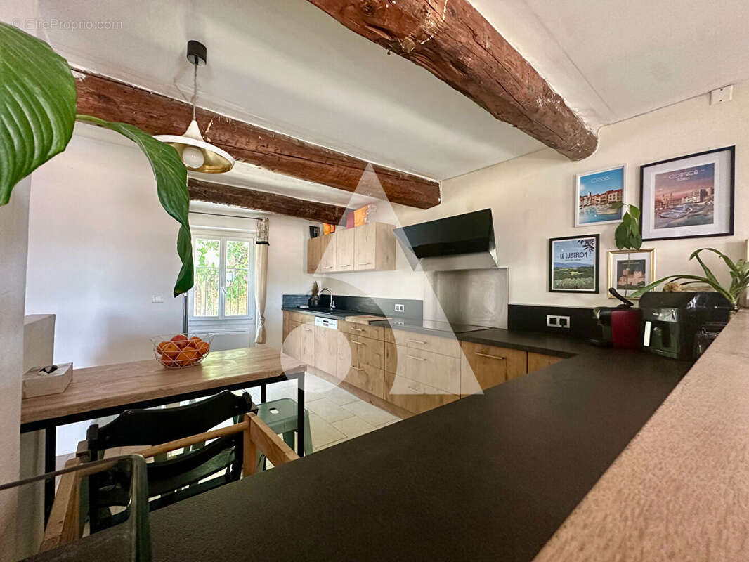 Appartement à VILLELAURE
