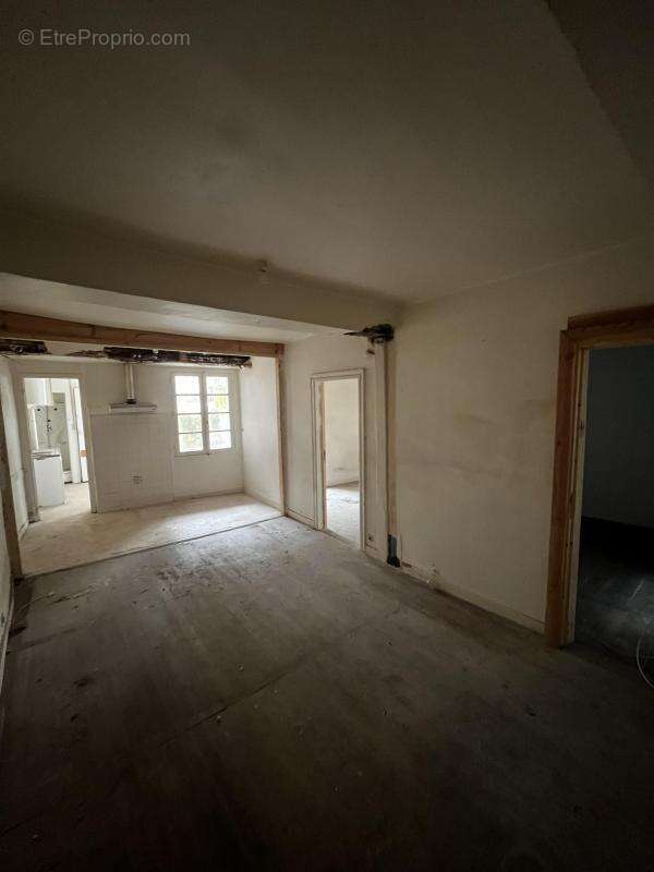 Bayonne hypercentre immeuble 8 appartements 360m² 800 000 - photo 8