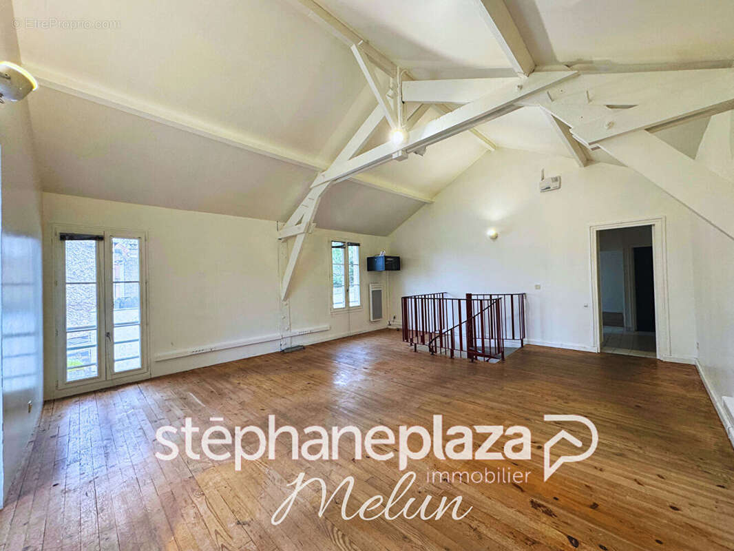 Maison à DAMMARIE-LES-LYS