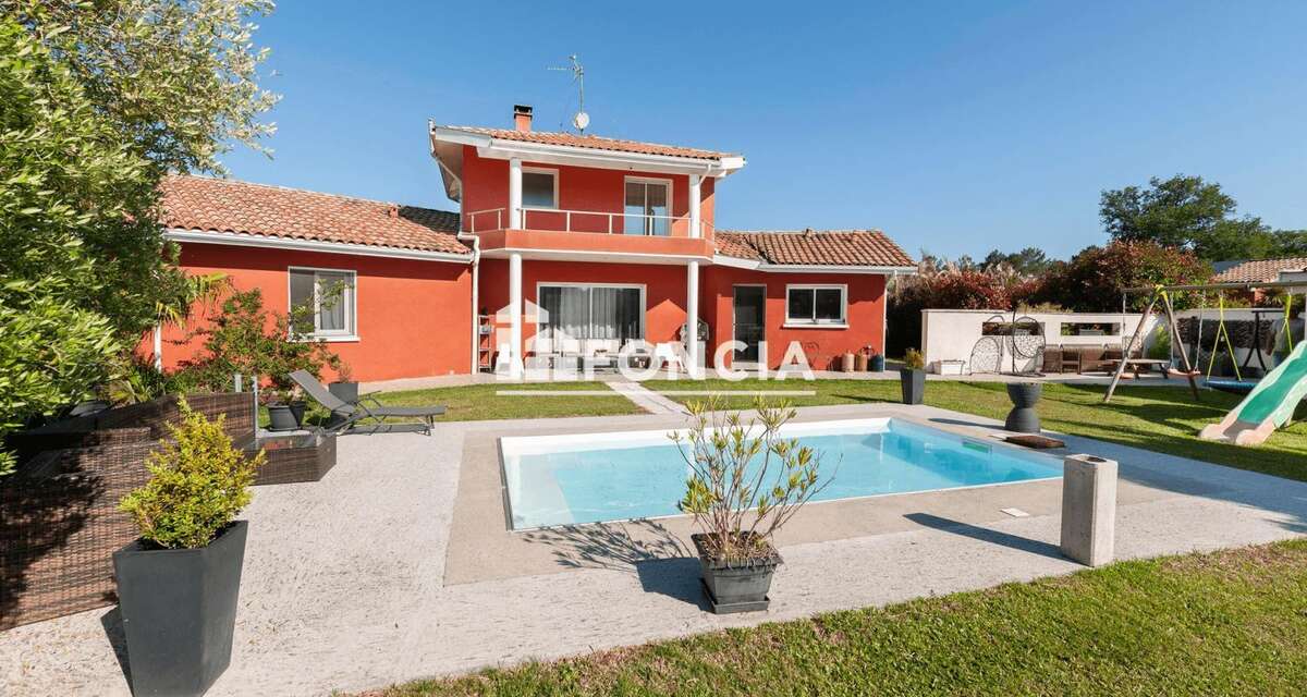 Villa Andalouse 143 m² + Dépendance 58 m²  5 chambres  Piscine & Pool-house - photo 20