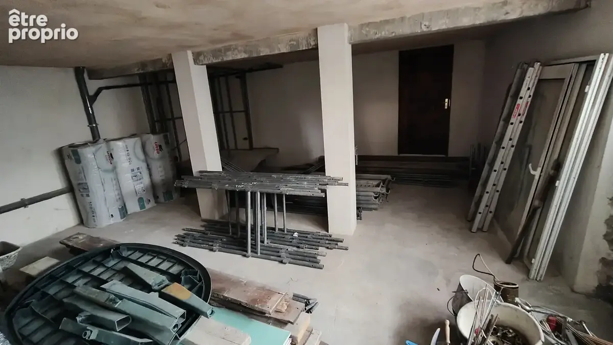 BRIGNOLES maison à finir fort potentiel - photo 6