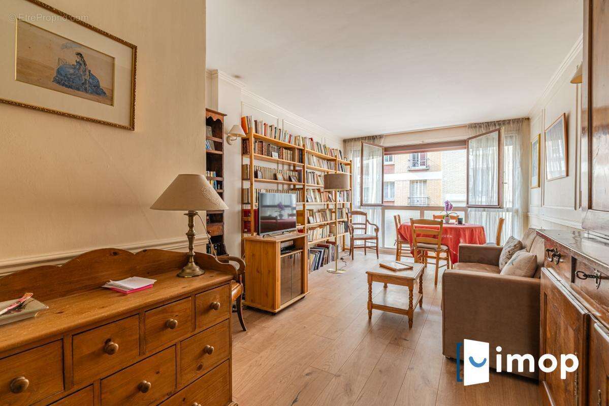 Appartement à BOULOGNE-BILLANCOURT