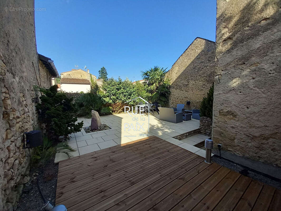 Maison de caractère Saint-Loup-Lamairé - photo 11
