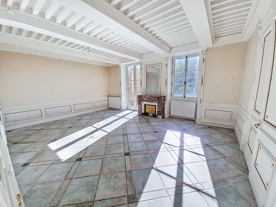 Appartement à VERNAISON