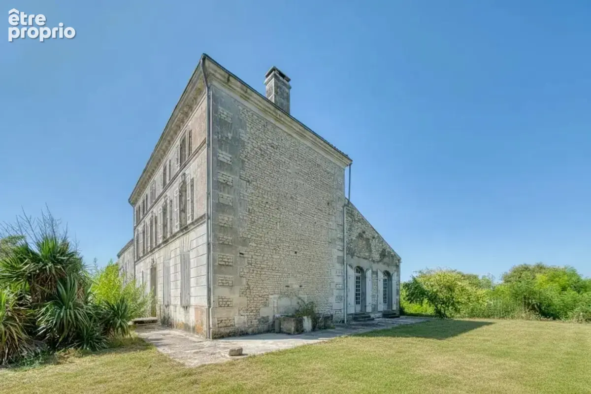 Maison à SAINT-SEVER-DE-SAINTONGE