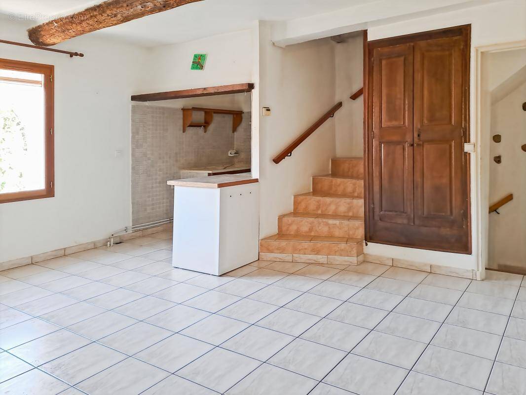 Maison à CHATEAU-ARNOUX-SAINT-AUBAN